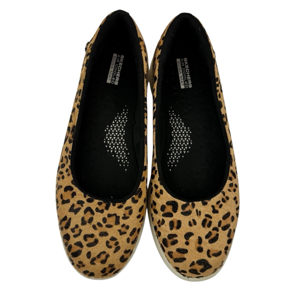 Skechers Leopard Print Tan Black Slip-On Athletic Flats - Picture 2 of 11